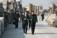 区领导考察团莅临尊龙凯时人生就是搏集团检查指导工作