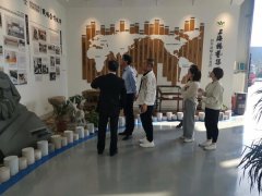 10月底，温州、张家口两地领导考察尊龙凯时人生就是搏集团