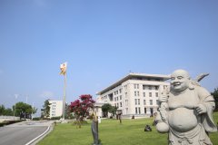 走进历史，感受名人魅力|品味名人雕塑的独特韵味