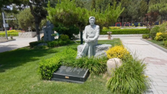 孙礼仁纪念碑落成：以《思索》之名，传承艺术之魂